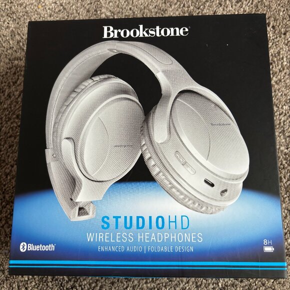 BROOKSTONE Studio HD Wireless Headphones Enhanced Audio Bluetooth/ Foldable 8Hr. - Picture 1 of 5